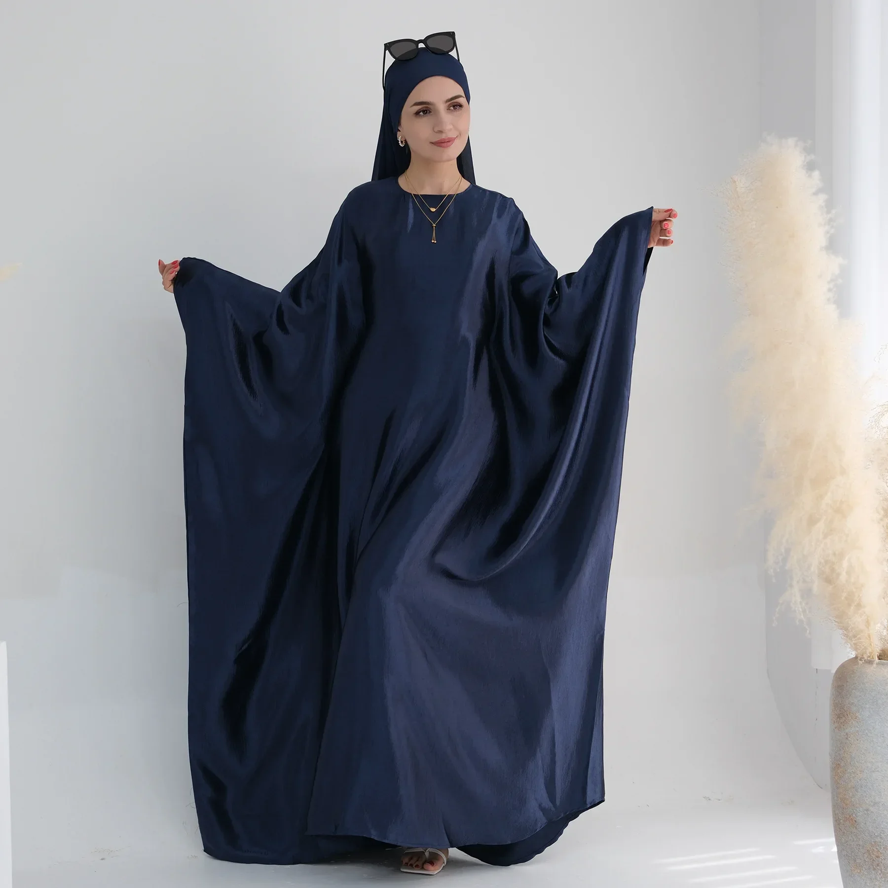 Batwing Butterfly Satin Abaya Dubai Luxury Muslim Kaftan Maxi Dress Abayas For Women Kebaya Robe Caftan Marocain Femme Vestidos