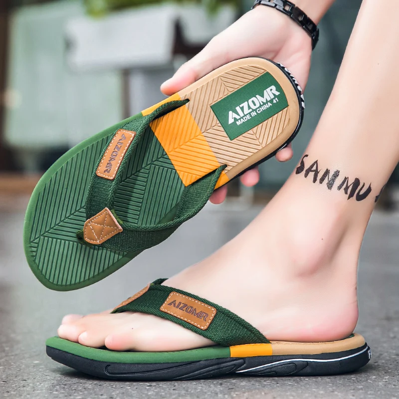 Sandal jepit warna campuran pria, Kasut EVA tahan air Slip-on luar ruangan untuk lelaki