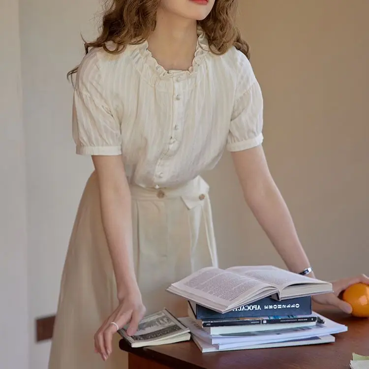 

Apricot White Vertical Stripe irt Women's Summer Bubble Sle Casual Wear Polyester ort Sve Flip Collar Thin Fabric