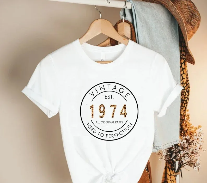 

2023 Vintage 49th Birthday 1974 Limited Edition T-Shirt for Women The Best T Shirt Year Old Gifts Streetwear