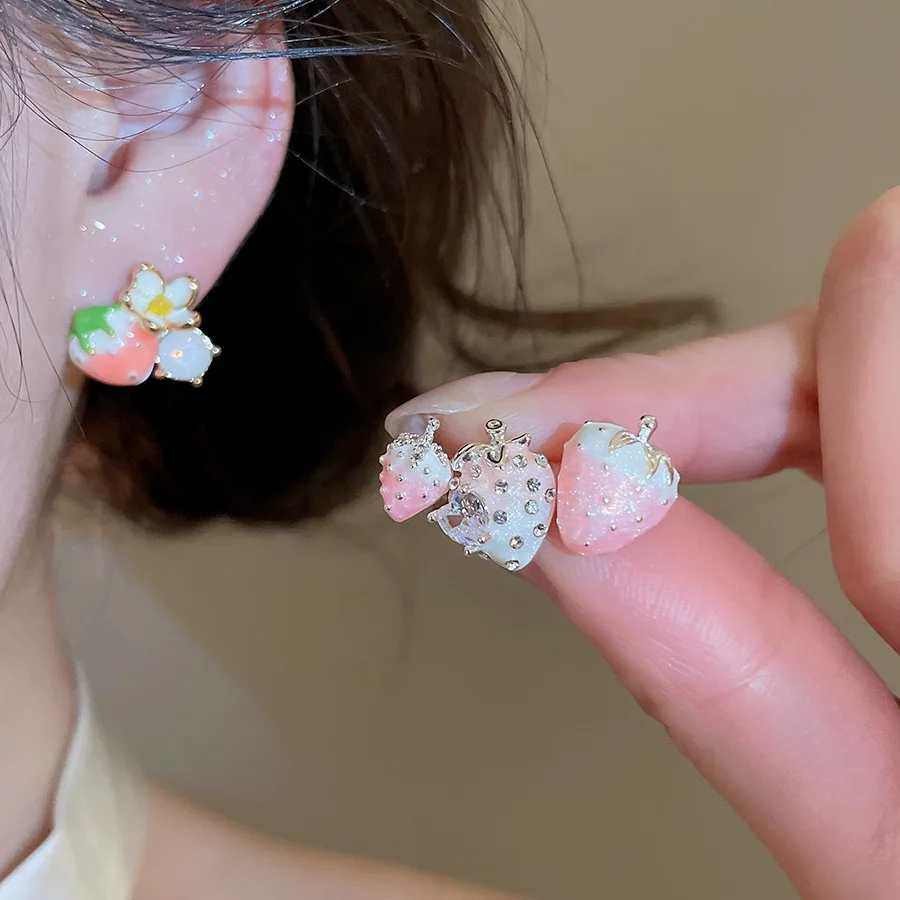 

New Cute Mini Strawberry Stud Earrings for Women Girls 18k Gold Plated Lovely Enamel Fruits Ear Studs Daily Sweet Trendy Jewelry