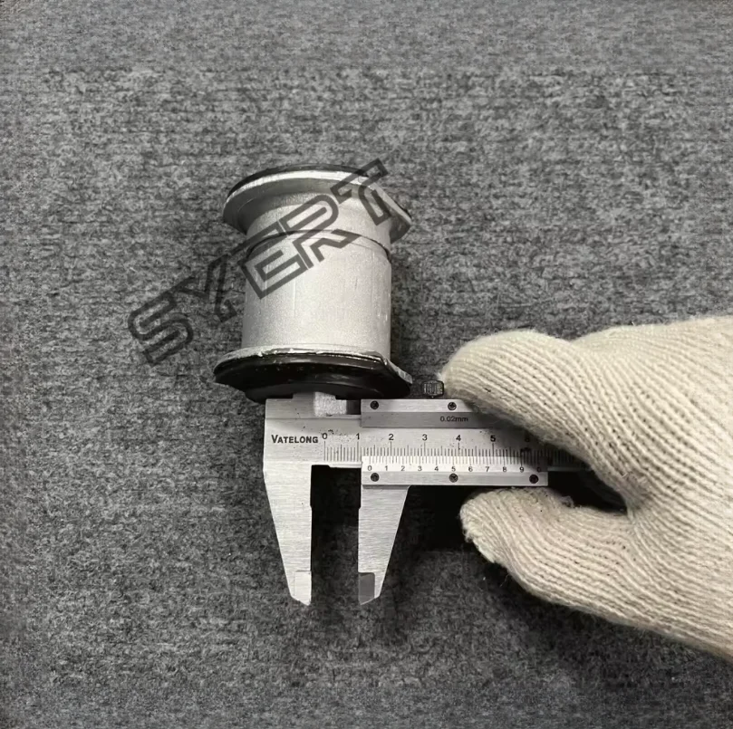 

2 шт. 95834158800 комплекты втулок переднего нижнего рычага для Porsche Cayenne 92A 2013-2017 958 341 588 00