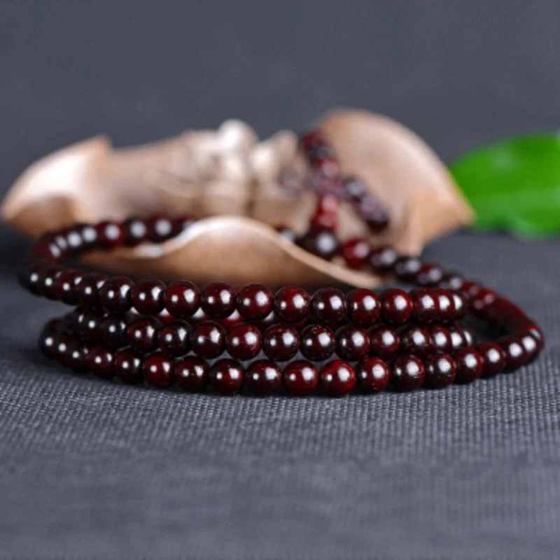 Natural Indian Small Leaf Red Sandalwood Beads Bracelet High Density Old Material Venus 108 Held by Men and Women