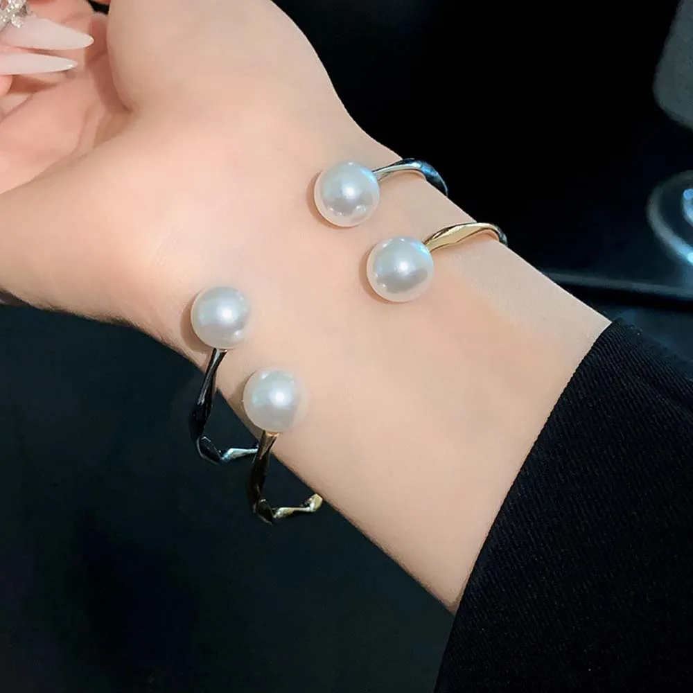 Women Hand Ring Mobius Strip Bangle Jewelry Accessories Open Pearl Alloy Bracelet Silver Gold Pearl Hand Rope Couple