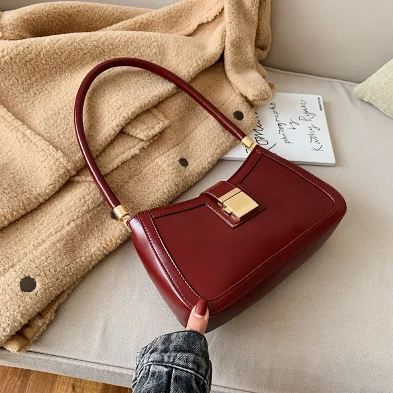 

French Style Niche Red Underarm Bag Fashion Simple Bride Bag 2023 New Wedding Party Handbag Texture Vintage Single Shoulder Pack