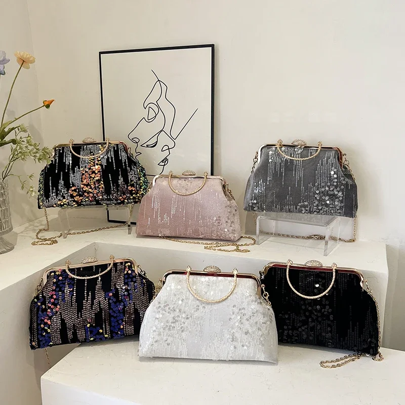 

Women's Bag Shell Shaped Fish Scale Glitter Sequin Bag High Grade Dinner Bag Chain Strap Handbag One Shoulder Crossbody Bag