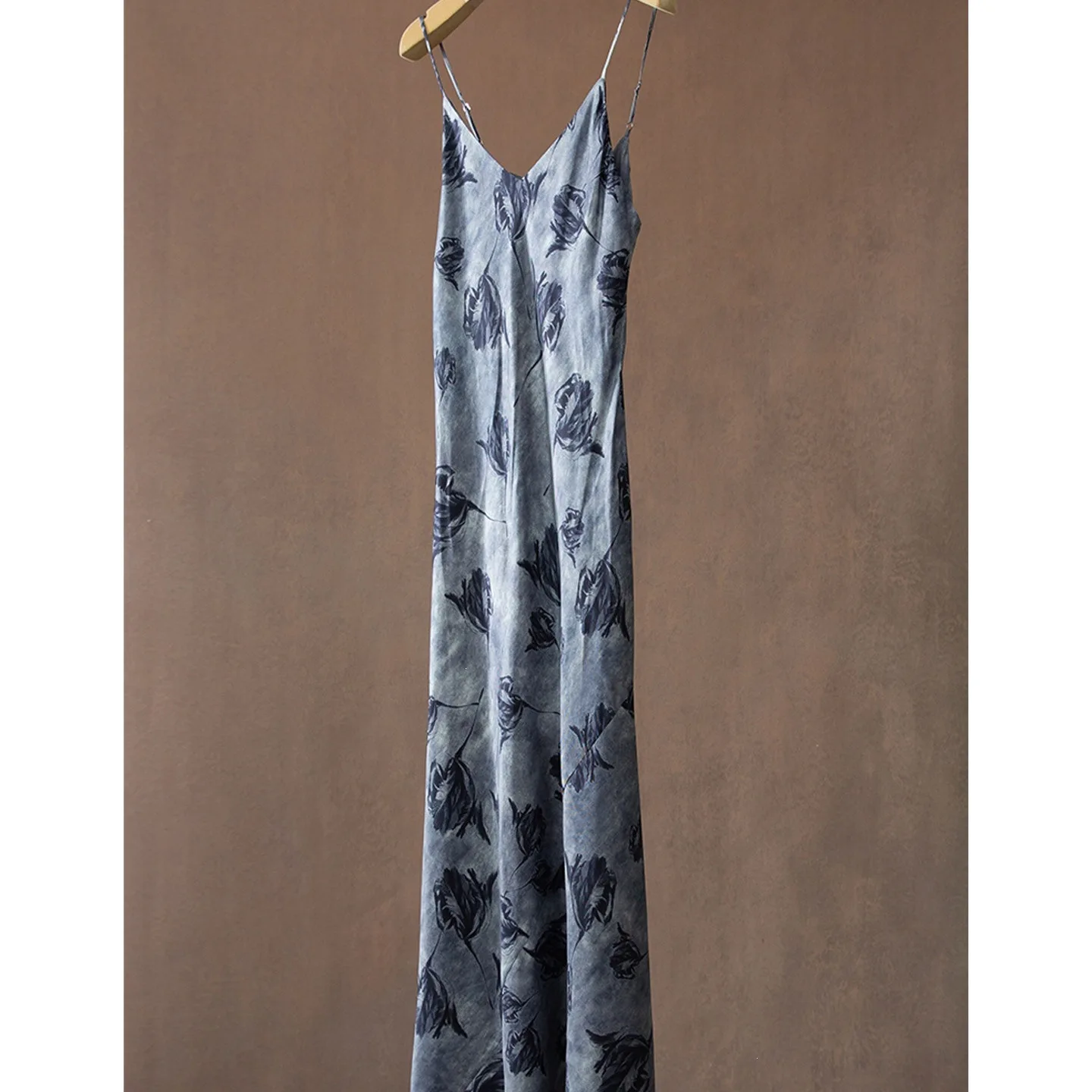 2026 Summer Women 100% Real Mulberry Silk Slip Dress Vintage Print V Neck  Elegant Satin Dress Ladies Vacation Long Dress