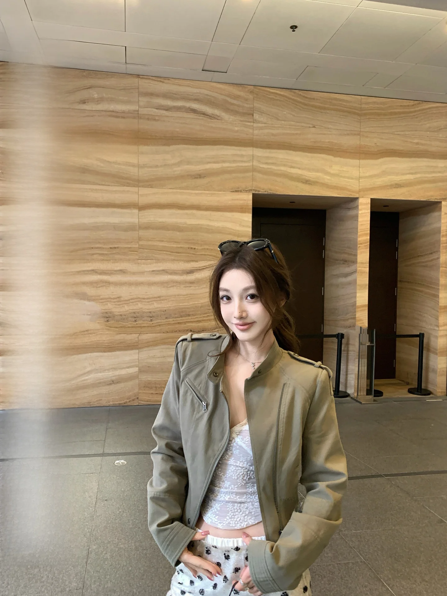 

Chestnut Cocoa Women's Zipper Jacket Short Coat Vintage Workwear Shoulder Length Stand Collar Warm Cotton Casual Outerwear