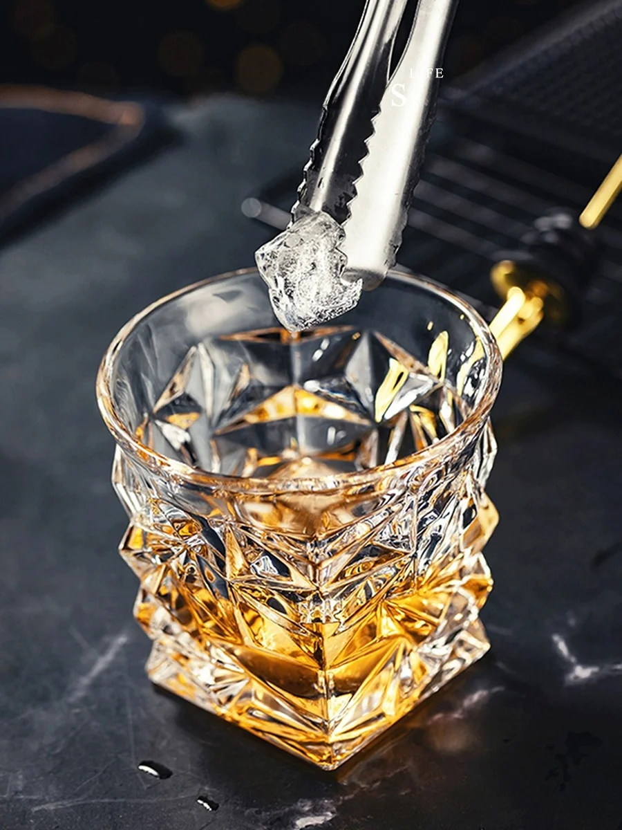 Thick European Style Whiskey Glass Luxury Beverage Cup Personalized Ice River Glass Foreign Liquor Cup Retro Design 201mL-300mL