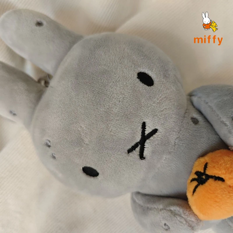 Muñeco de peluche Kawaii Miffy, creativo, caroon gris y negro, juguetes de peluche esponjosos, mochila, accesorios de Anime de moda, regalos perfectos para niñas