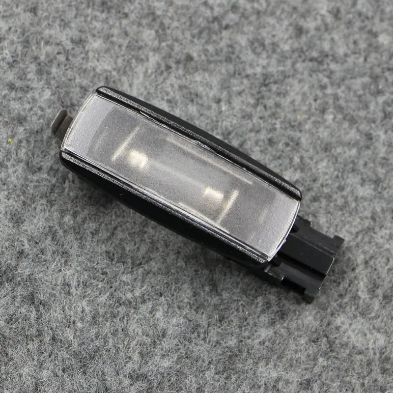 Apply to tiguan  superb  Passat Jetta Golf 6 MK6 Sunvisor lamp Vanity mirror lamp Reading lamp 1KD 947 109