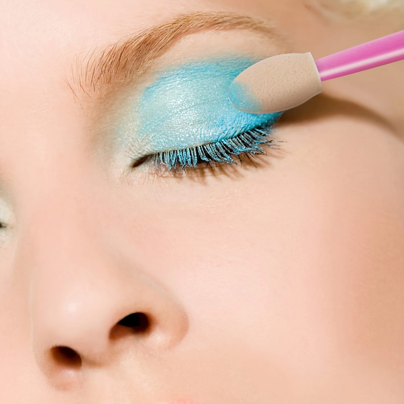 120 قطعة من إسفنجة ظلال العيون المزدوجة الجانبين للاستعمال مرة واحدة مع حاوية، 4 ألوان لفرش ظلال العيون وأداة توزيع المكياج #5