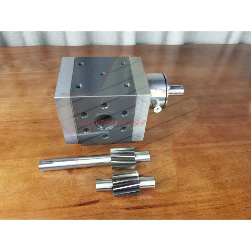 20-150cc High Temperature Melt Gear Pump Chemical Resistant Polymer Metering Pump for Extrusion Molding