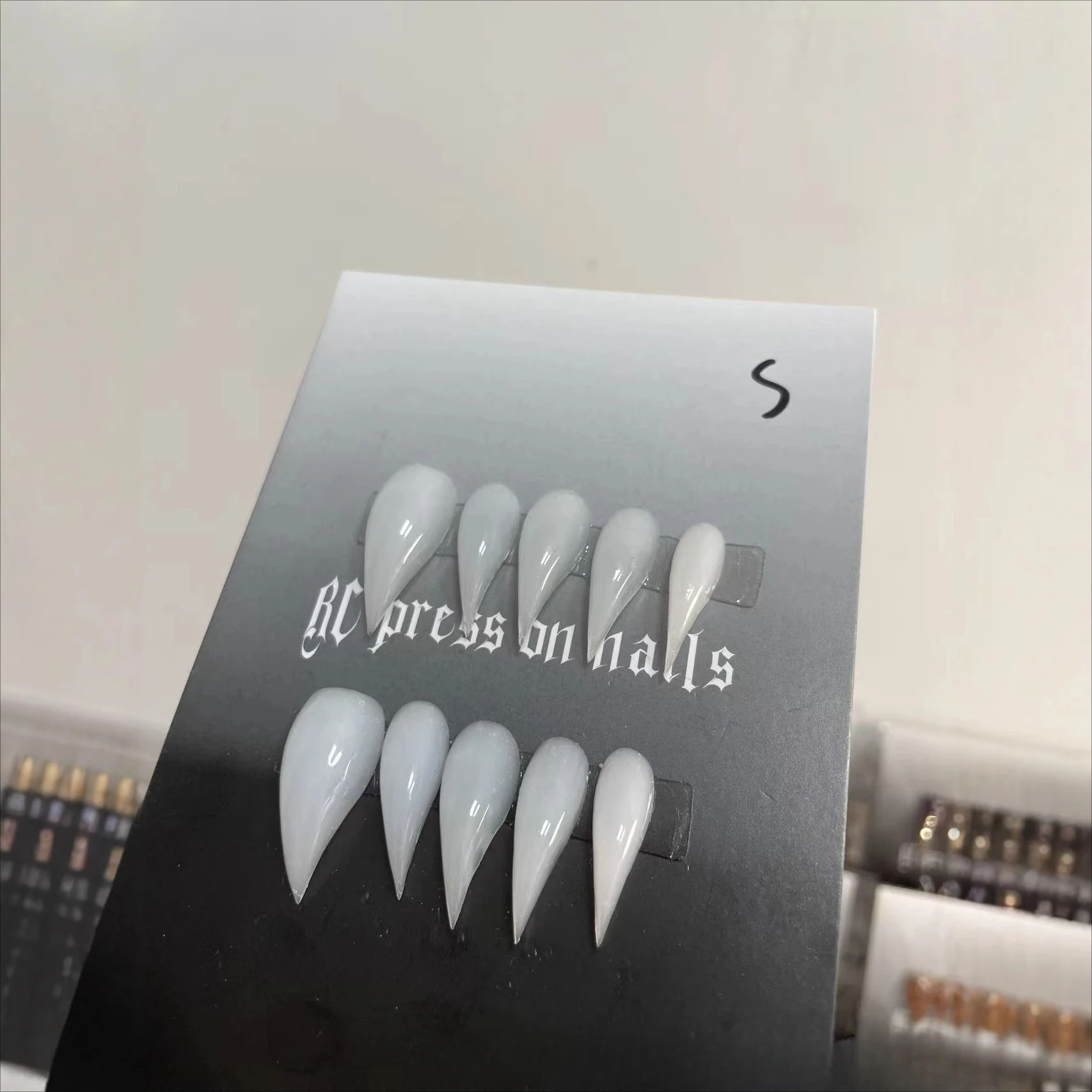 اليدوية 10 قطعة شكل التنين مخلب الأظافر كاذبة سميكة قابلة لإعادة الاستخدام اضغط على الأظافر قصيرة الاكريليك وهمية مسمار لوازم الأظافر بالجملة #6