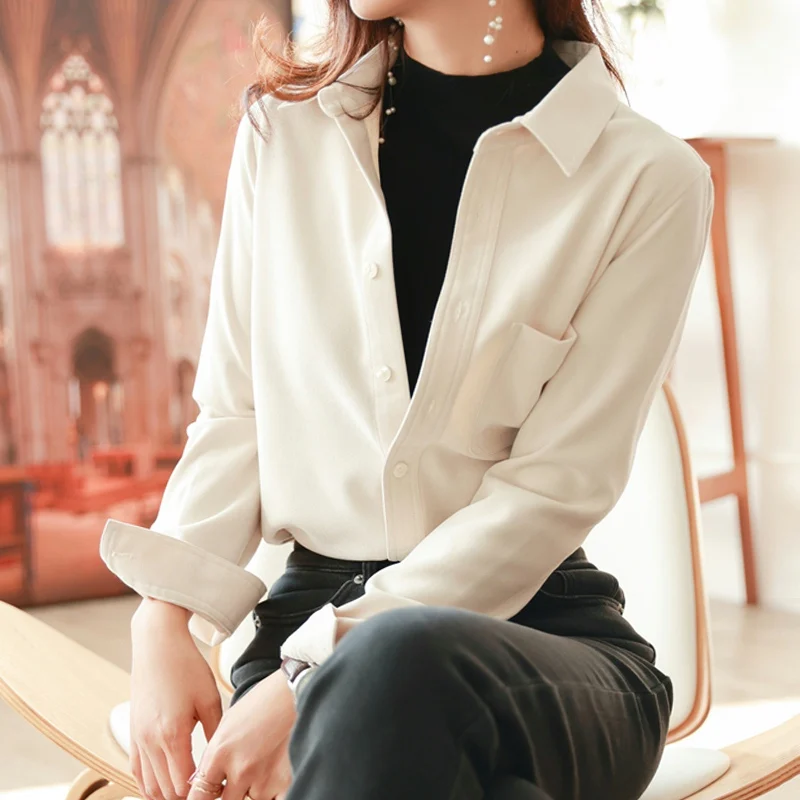 

Женская вельветовая рубашка оверсайз с флокированными пуговицами, модная, прямого кроя, с длинным рукавом и воротником, для ношения с сумкой