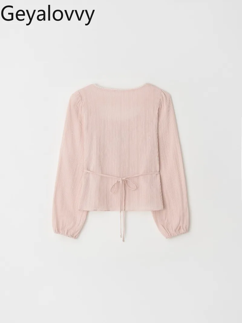 Koreański Niszowy Design Wiosna i Jesień Nowa Różowa Słodka Dziewczęca Delikatna Bluzka z Perłowymi Guzikami Haftowana Wyszczuplająca Koszula z Długim Rękawem