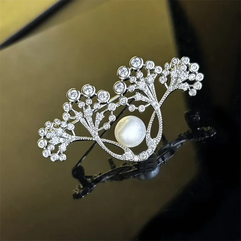 

OKILY Exquisite Zircon Albizia Flower Broochpin Atmospheric Natural Freshwater Pearl Retro Hollow Design Floral Pin for Women's