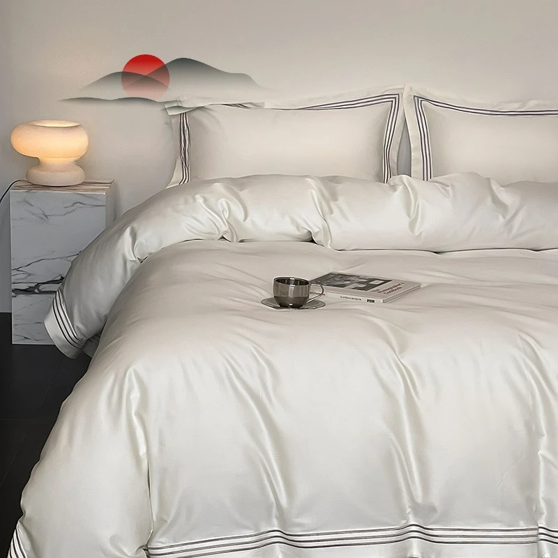 

Customizable long-staple cotton embroidered bedding kit