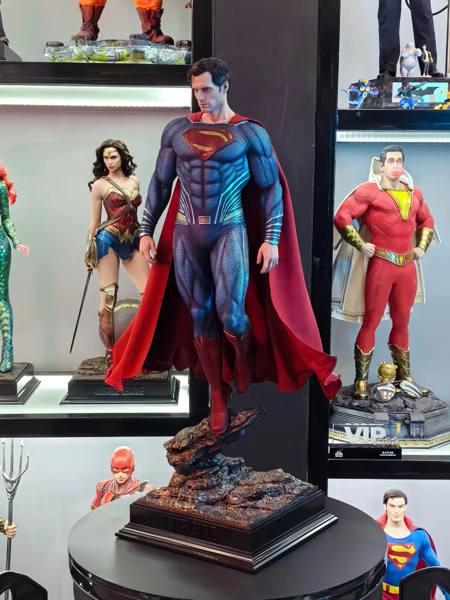 S22d92e4f7b324dcbb890dd7a7d2eba78t - GK Figure Shop