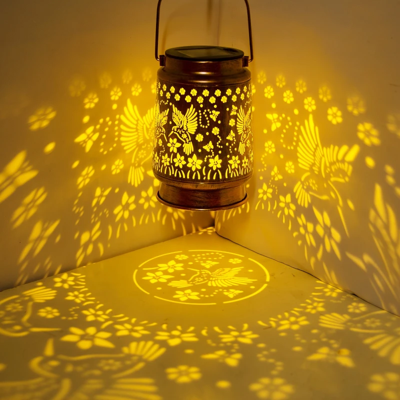 مصباح فانوس معدني على شكل طائر طنان يعمل بالطاقة الشمسية - قطعة واحدة من LED، لمسة نهائية مصقولة، بطارية Ni-MH بقدرة 800 مللي أمبير في الساعة | ديكور معلق للحديقة/الفناء #3