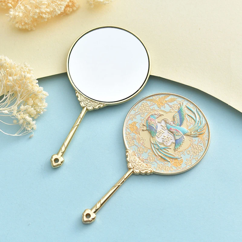

Chinese Style Portable Metal Makeup Mirror For Women Exquisite Creative Handheld Cosmetic Mirror for Students Hanfu Accessories