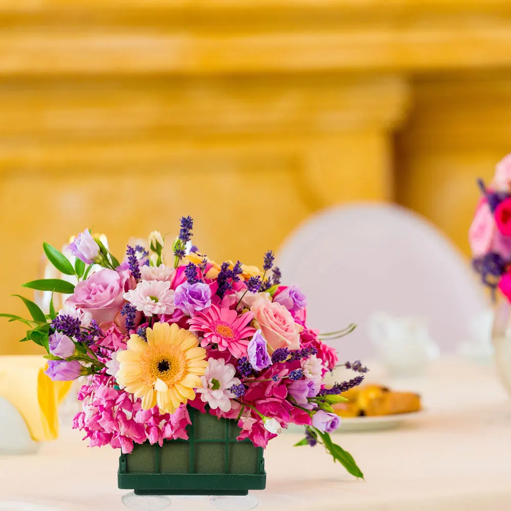 

5 Pcs Car Decorative Sucker for Flower Arrangement Wedding Supplies Green Plastic No Damage Easy Install Long Life Gardening