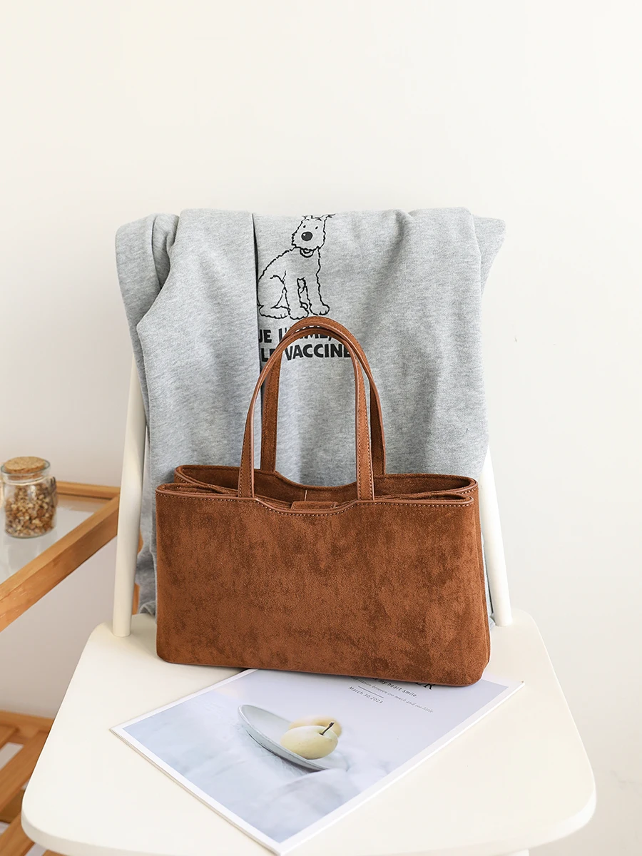 

Корейская замшевая большая сумка в стиле ретро, женская многослойная большая сумка Capaci для пригородных поездок на одно плечо, модная и универсальная