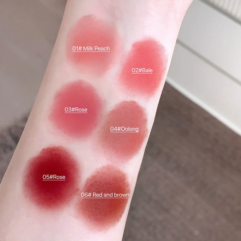 SHAQINUO 소프트 클라우드 필 립 무스: 가볍고 촉촉하며 오래 지속되는 포뮬러 - 자연스러운 피부에 딱 맞습니다.