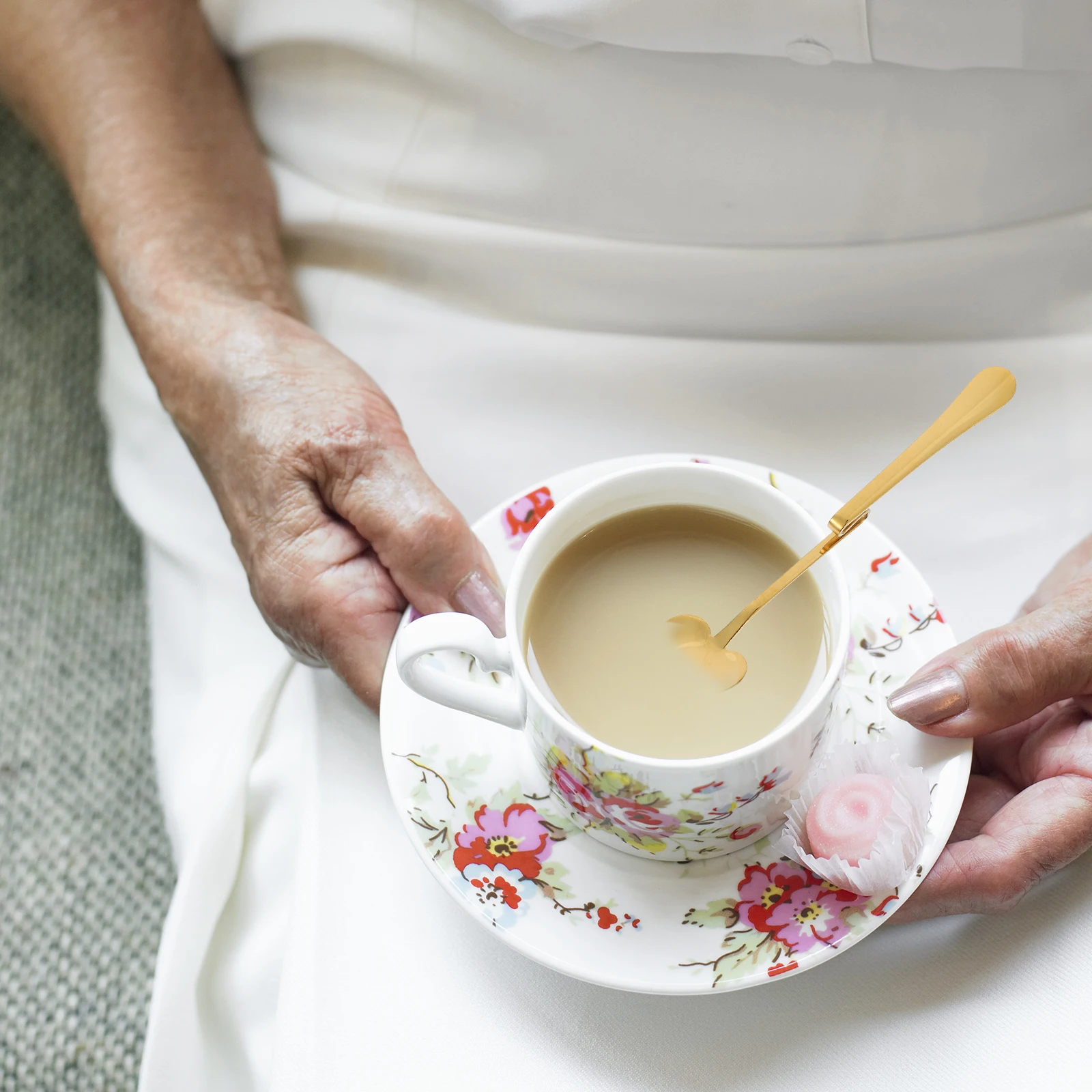 

1Pcs Hanging Coffee Spoon Stainless Steel V Shaped Hangable Cup Ladle Perfect for Sweet Snacks and Desserts Home Essentials