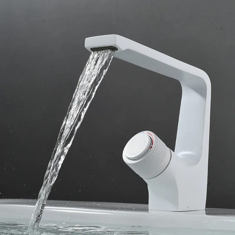 White Bathroom Basin Faucet Hot and Cold Single Hole Wash Sink Faucet Deck Mounted Torneira Banheiro Vintage