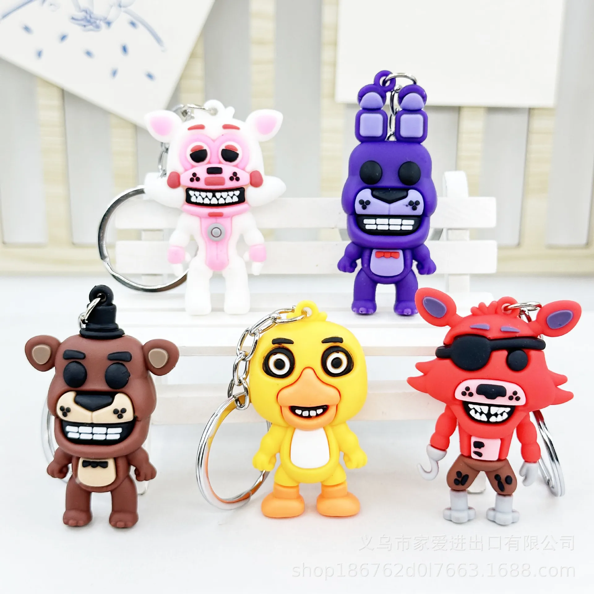 FNAF Keyrings Five Night At Fredys Key Chains Kawaii Dolls Ring Student Backpack Pendants Car Keychains Charms Accessories Gift