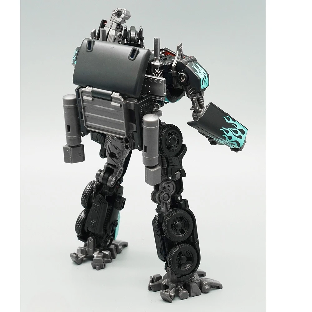 Transforming Toys Car Robot Model Action Figure Collectible Gift Set For Fans Collectors Hobbyists Classic Edition
