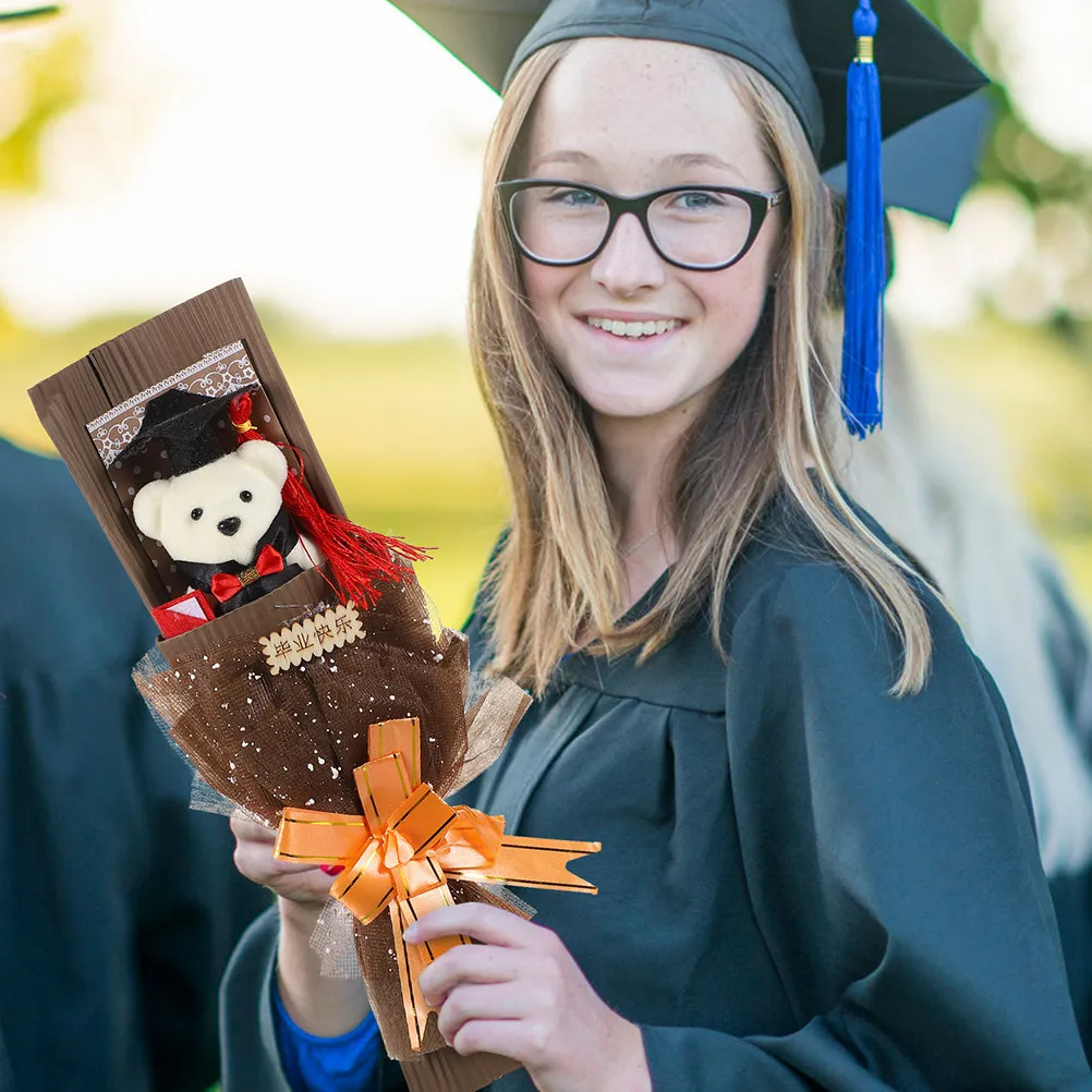 

Набор из 2 плюшевых мишек-докторов: милый мультяшный букет для выпускного, декор для вечеринки, свадьбы, дня рождения, мягкие и обнимаемые игрушки