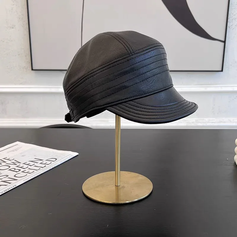 แฟชั่นของแท้หนัง Sheepskin เบสบอลหมวกผู้หญิงหมวกสีดํา/สีน้ําตาล Vintage สุภาพสตรีฤดูหนาวหมวกจิตรกรหมวก