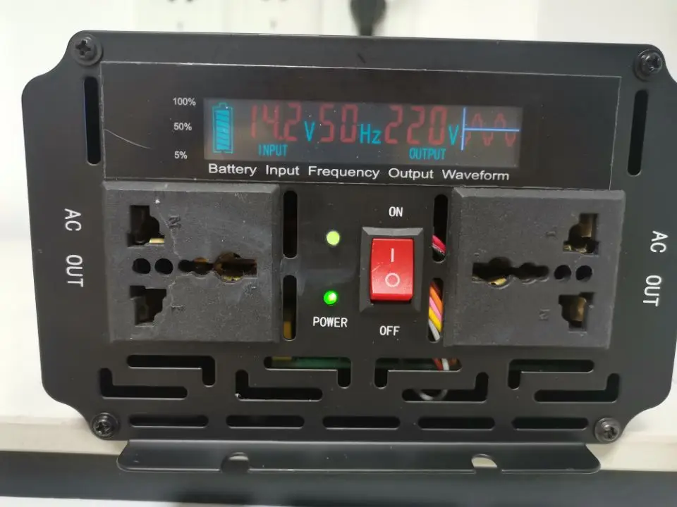 emergency UPS 1.5KW 1500W Modified Wave Inverter DC 12V To AC 220V 50HZ power supply