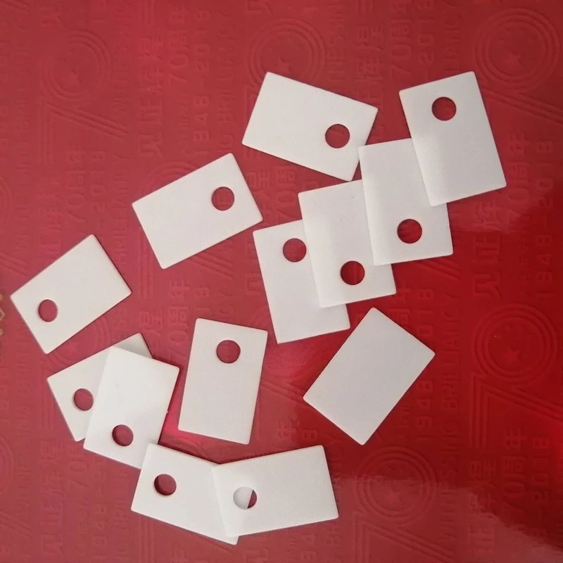 Aluminum oxide ceramic sheet/thermal conductive ceramic insulation sheet (TO-220 TO-247 TO-3P heat-resistant radiator)