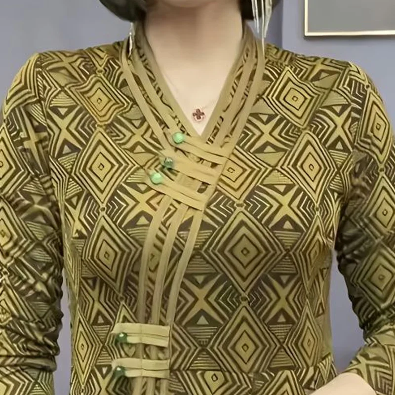 Spring Autumn New V-neck Fashion Long Sleeve Blouse Women High Street Casual Printing Pullovers Elegant Button Patchwork Tops