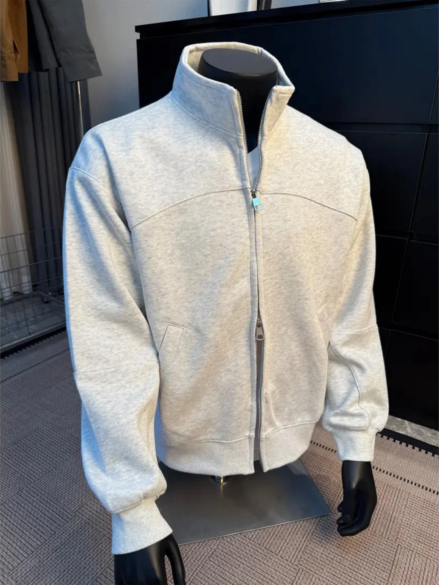 

Cleanfit Patchwork Double Zipper Stand Collar Sweatshirt Cardigan Unisex Color Short Style Baseball Jacket for Autumn