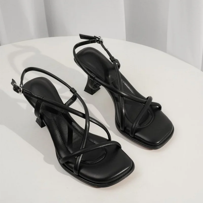 *Fashionable and Hot Selling Sexy Banquet High-heeled Sandals for Women Summer New Square Comfortable and Elegant Casual Sandals view 3