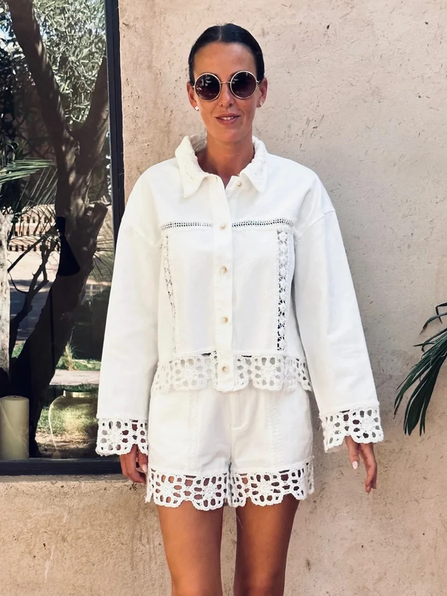 

Crochet Patchwork Shorts Sets Women Single Breasted Lapel Collar Long Sleeve Blouse Summer Casual Fashion White Two-piece Set