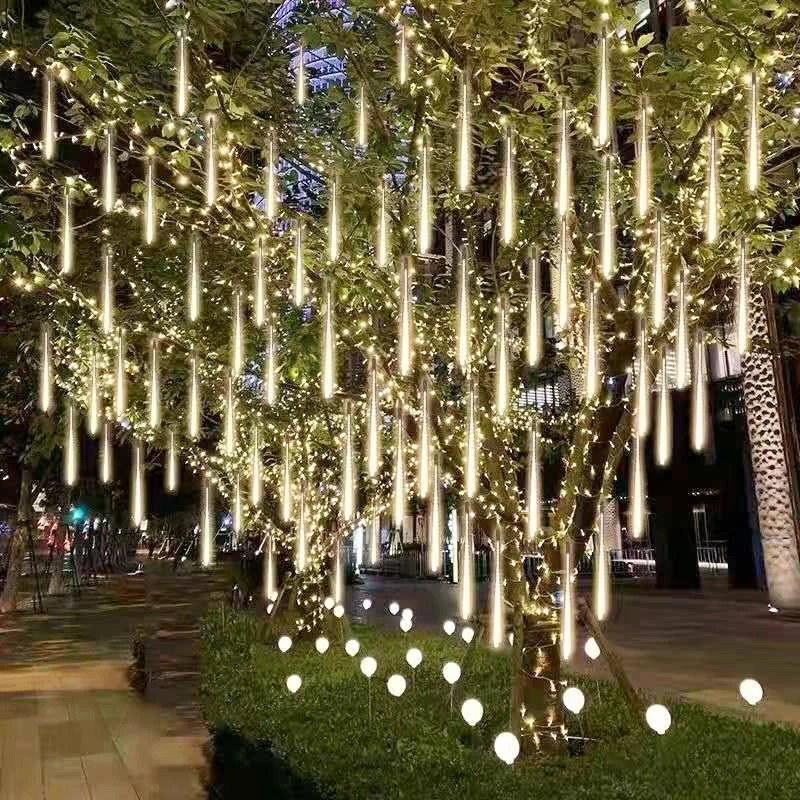 LED Meteor Shower Rain Lights Waterproof Falling Raindrop Fairy String Light per Christmas Holiday Party Patio Decor 30/50CM