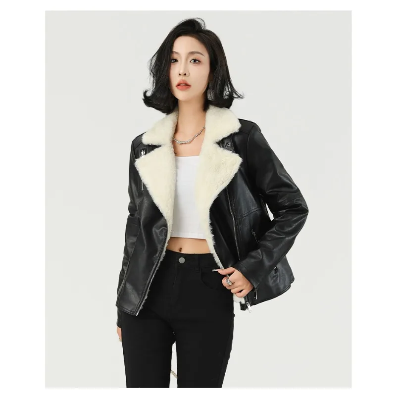 Chaqueta de cuero de moda con chaqueta de abrigo gruesa de lana nueva chaqueta de cuero corta transfronteriza de invierno para mujer