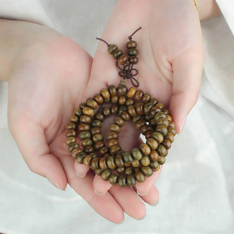 

DIY accessories Natural green sandalwood 108 beads bracelet, male and female students play beaded bracelet, multi-circle rosary