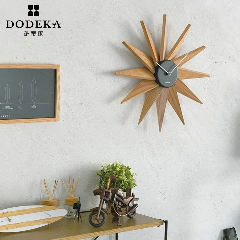 Wood Petal Shape Wall Clock Single Side Watches Interior Ornaments Silent Home Decoration Accessories Aesthetic Creative Design