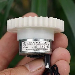 DC24V 3W Micro Electromagnetic Clutch Japan Maruzawa Mini Alignment Clutch High Torque 0.35 N.m for Printer Accessories