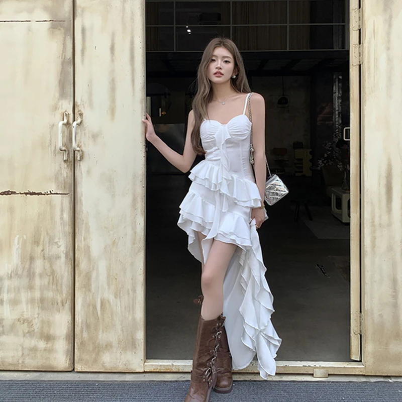 Vestido camisero blanco Irregular para mujer, vestido coreano con volantes, vestido elegante con tirantes finos, novedad de verano, moda Harajuku, Vestidos sexis con espalda descubierta