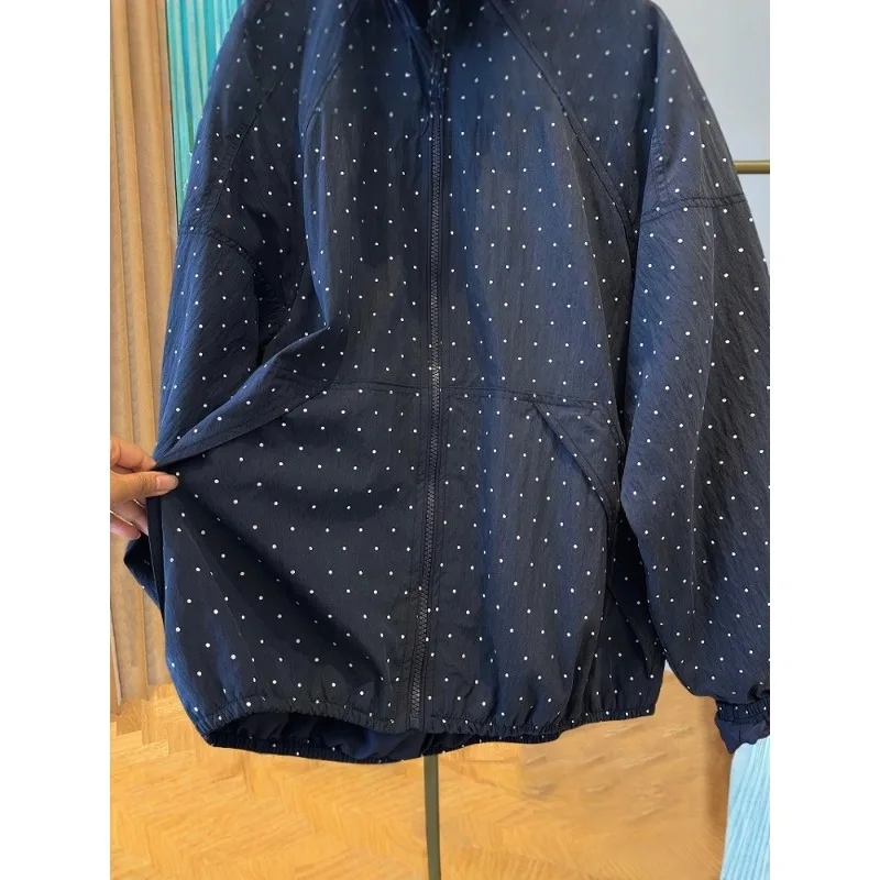 Ropa de protección UV con capucha de lunares para mujer, ropa informal holgada de verano, ropa de abrigo antienvejecimiento con cierre de cremallera, larga Sve