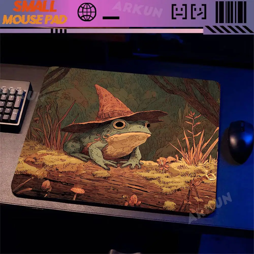 

Popular Kawaii Fuuny Art Forg Mouse Pad High Elastic Non-slip Bottom Desk Mat Premium Mousepad Mouse