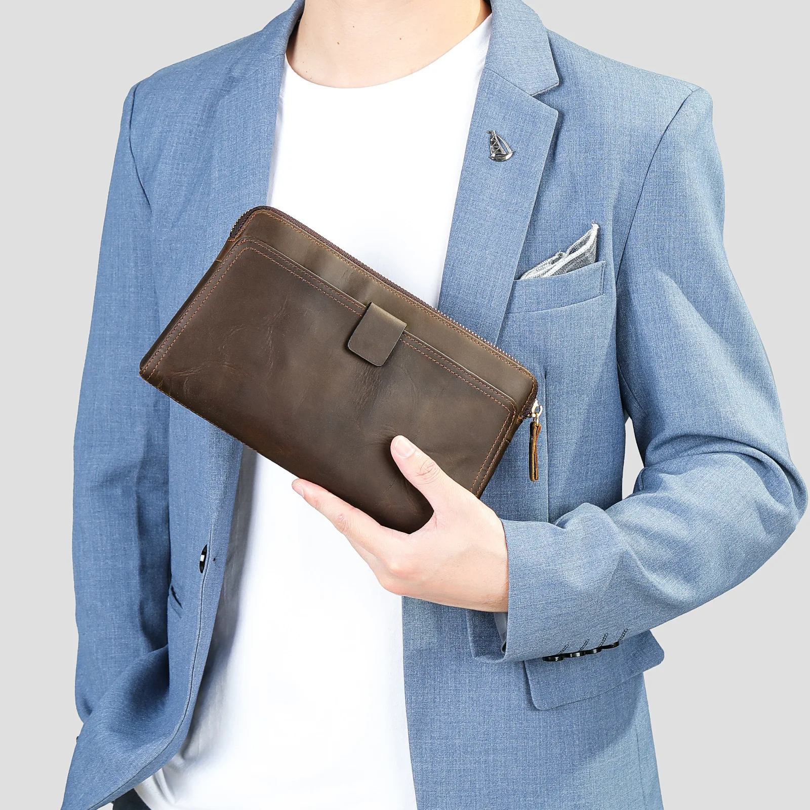 

Crazy Horse Leather Business men's high-end simple hand-held leather multi-functional mobile phone storage handbag men