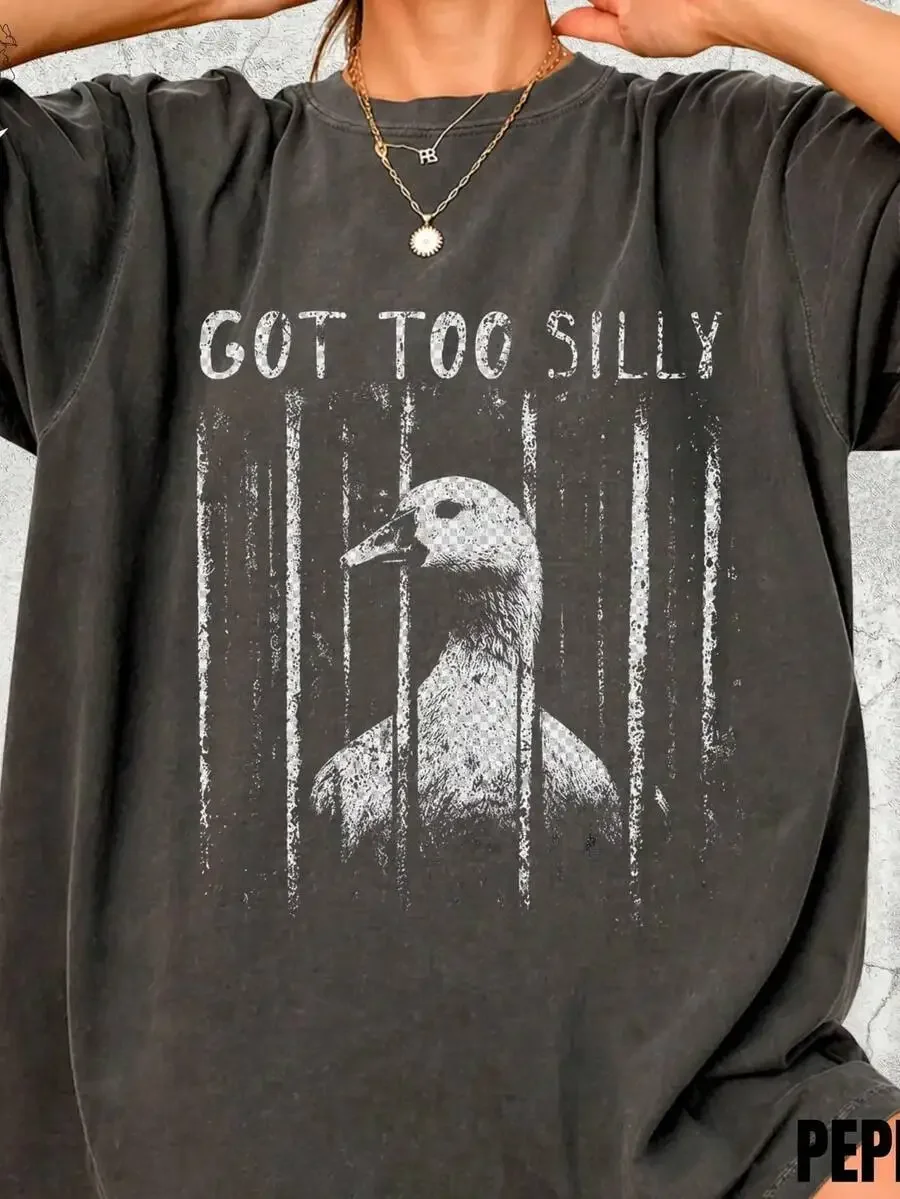 2026 Fashion New Arrival Funny Meme Graphic Tee Loose Fit Vintage Washed Charcoal Crew Neck Short‑Sleeve T‑Shirt With Got Too Silly Goose Behind Bars Jail Humor Print Soft Casual Top For Daily Wear Hangout And Novelty Gift